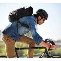 Coque Et Support Vélo Pour IPhone X ZConsole Zefal -Promos VTT Boutique coque et support velo pour iphone x zconsole zefal full 6