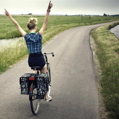 Double Sacoches Vélo 35L Wanderlust Basil 2 Double Sacoches Vélo 35L Wanderlust Basil – Image 2