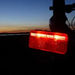 Busch-mueller Eclairage Arrière VAE Toplight Linebrex Busch + Müller -Promos VTT Boutique eclairage arriere vae toplight linebrex busch muller full 3