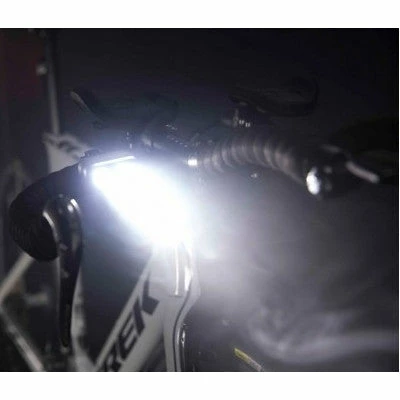 Feu Vélo Avant Sur Guidon Blinder Road 400 Knog 4 Feu Vélo Avant Sur Guidon Blinder Road 400 Knog – Image 4