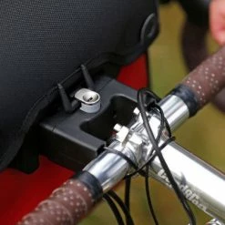 Fixation Pour Guidon Avec Serrure Ortlieb -Promos VTT Boutique fixation pour guidon avec serrure ortlieb full 3