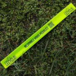 Goodie : Bracelet De Sécurité Réfléchissant LeCyclo.com -Promos VTT Boutique goodie bracelet de securite reflechissant lecyclo com full 3