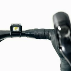 Lampe Vélo LED Avant Block Bookman 50 Lumens -Promos VTT Boutique lampe velo led avant block bookman 50 lumens full 4