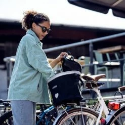 Panier Vélo Up Town Urban 17.5 L - Ortlieb -Promos VTT Boutique panier velo up town urban 17 5 l ortlieb full 4