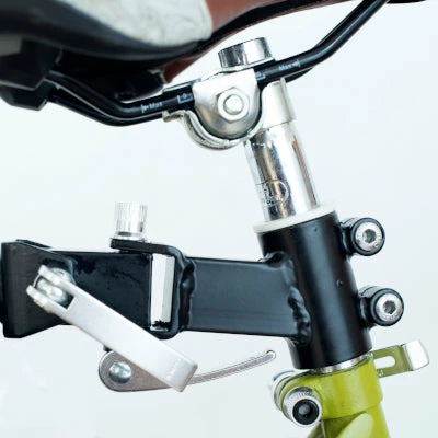 Brandless Remorque De Vélo Mono Roue Sur Tige De Selle Avec Sac étanche 2 Brandless Remorque De Vélo Mono Roue Sur Tige De Selle Avec Sac étanche – Image 2