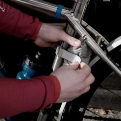 Sac à Dos Compressible Bikepacking Packable Backpack Apidura 13L -Promos VTT Boutique sac a dos compressible bikepacking packable backpack apidura 13l full 3