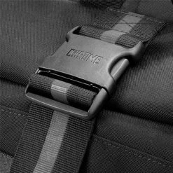 Chrome Industries Sac à Dos étanche Barrage Cargo 22L Chrome -Promos VTT Boutique sac a dos etanche barrage cargo 22l chrome full 5