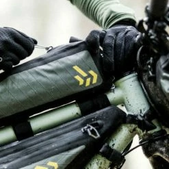 Sacoche De Cadre Vélo Bikepacking Et Gravel Backcountry Apidura -Promos VTT Boutique sacoche de cadre velo bikepacking et gravel backcountry apidura full 6