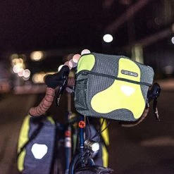 Sacoche Ortlieb Réfléchissante Ultimate SIX M HighVisibility -Promos VTT Boutique sacoche ortlieb reflechissante ultimate six m highvisibility full 5