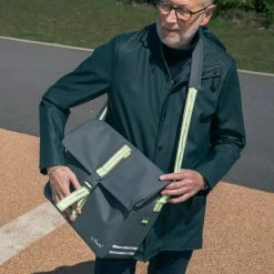 Go Fluo Sacoche Vélo Attaché Case 23L Robin GoFluo -Promos VTT Boutique sacoche velo robin go fluo 5