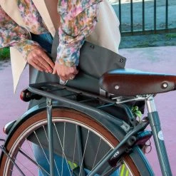 Go Fluo Sacoche Vélo Attaché Case 23L Robin GoFluo -Promos VTT Boutique sacoche velo robin go fluo 7