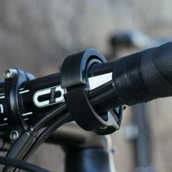 Sonnette Pour Vélo Knog Oi Classic Noire Small -Promos VTT Boutique sonnette pour velo knog oi classic noire small full 3